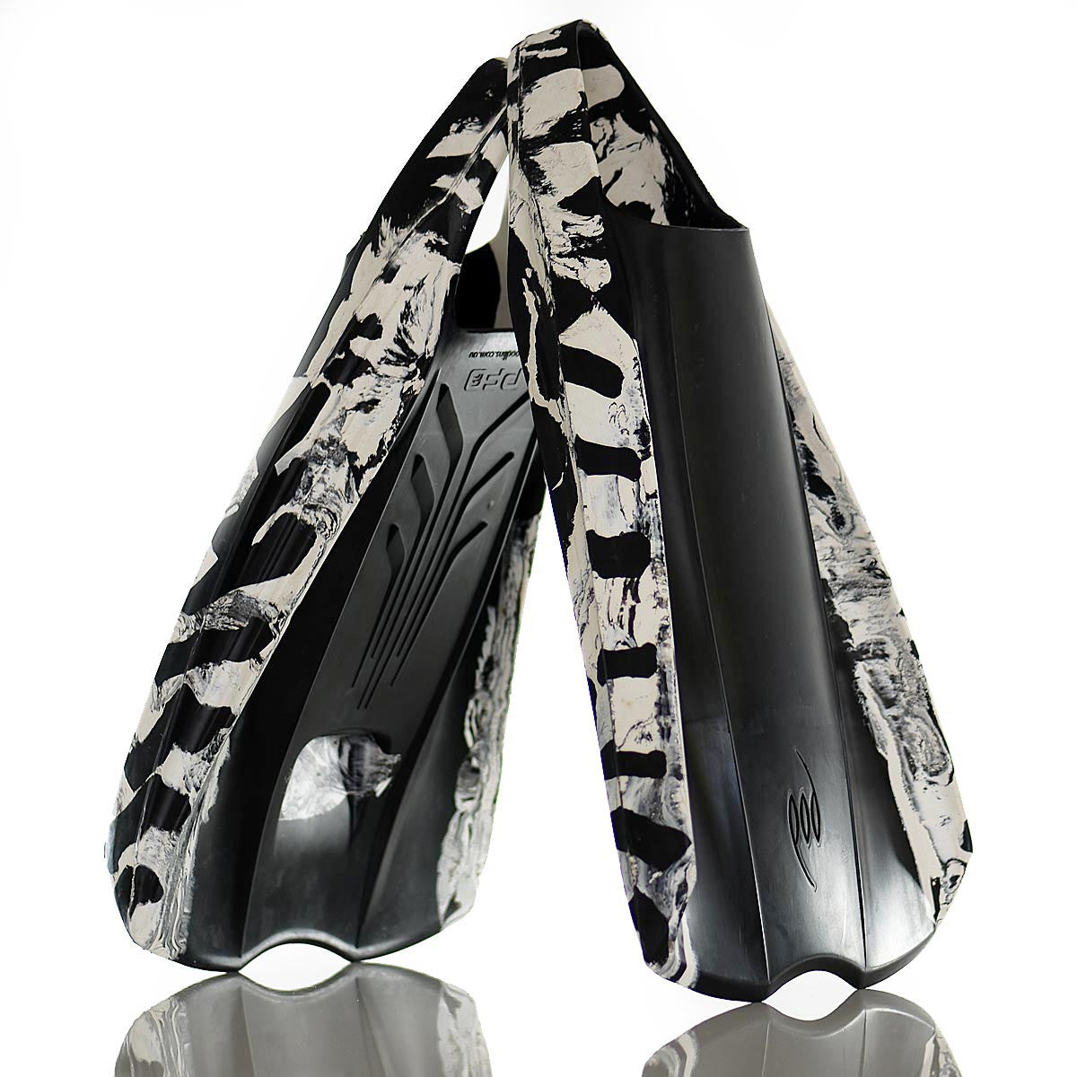 Black/White PF2 POD Swim Fins